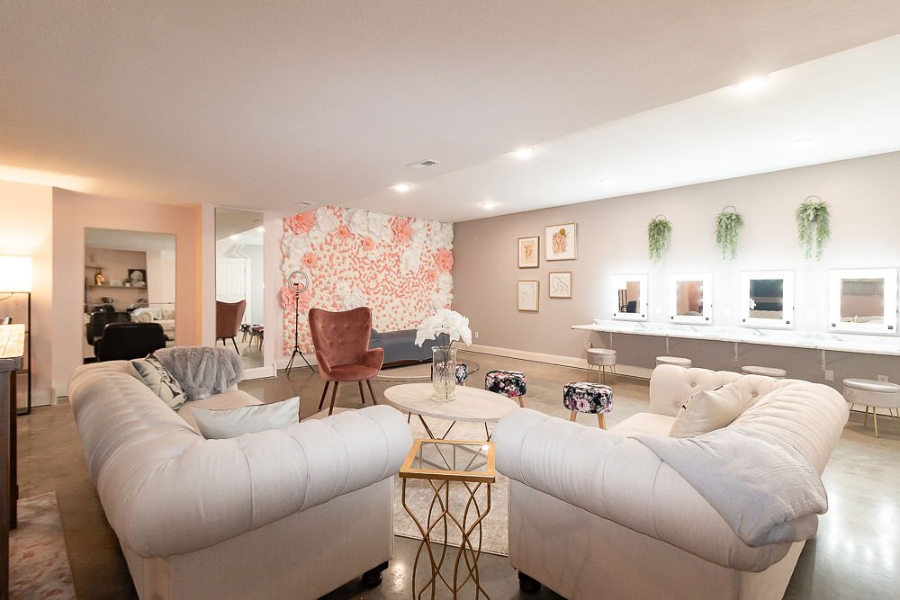 veranda venue lawrence