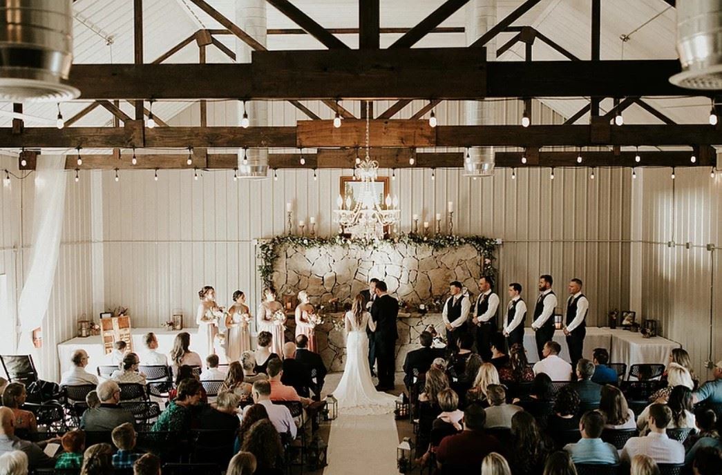 Flutterbye Ranch Kansas Wedding Venue