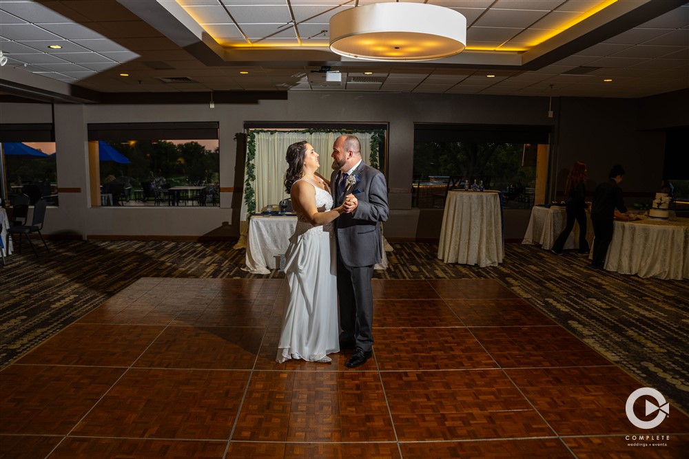 Rolling Hills Country Club