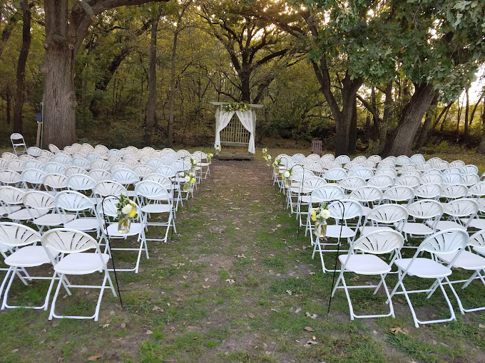 Fulton Valley Farms Kansas Wedding Venues