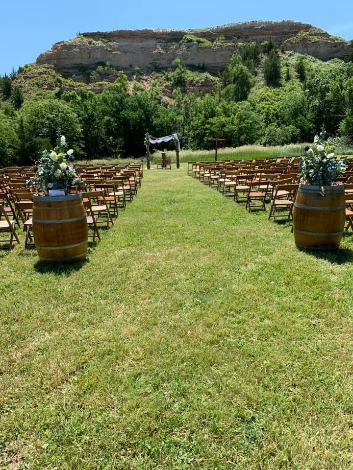 Bellwether Barn Kansas Wedding Venue