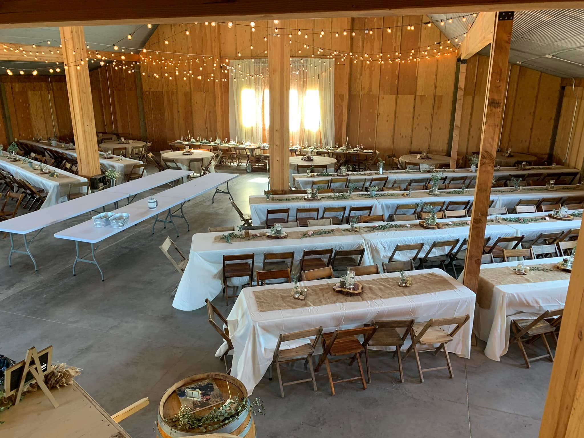 Bellwether Barn Kansas Wedding Venue